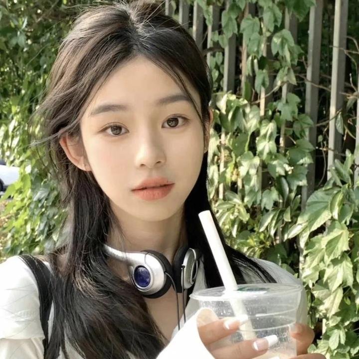 在我姐姐的婚纱里